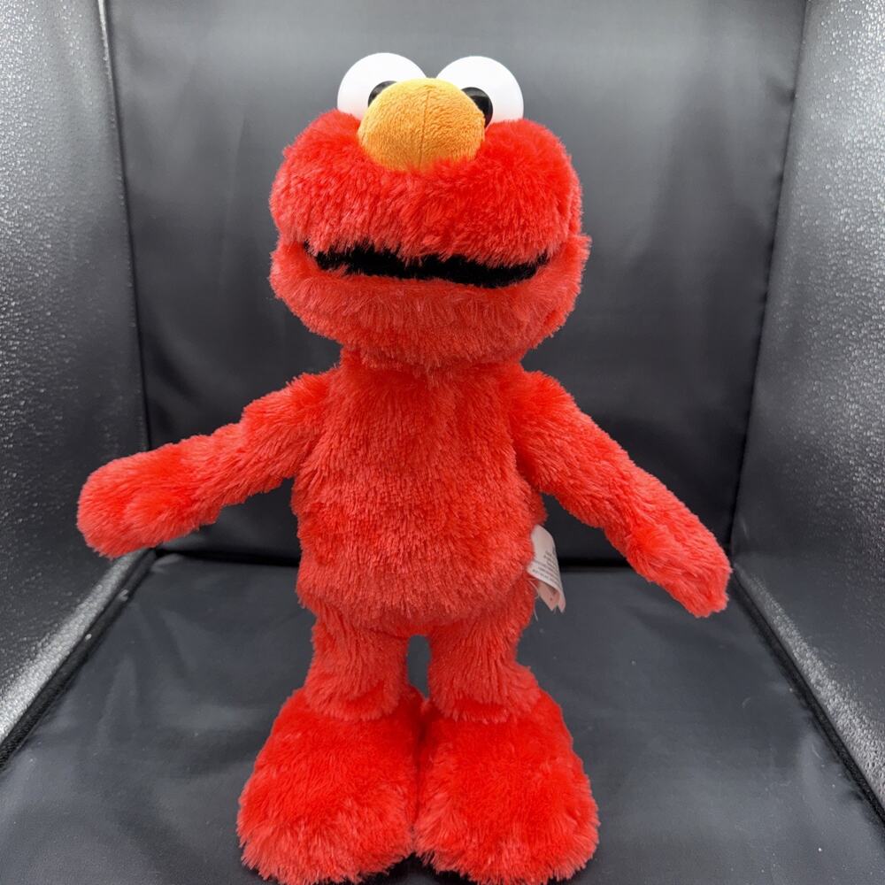 *ELMO*Dancing/Singing/Sliding/Interactive/English/Spanish Sesame Street Working!
